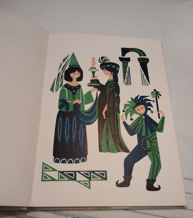 Livro Infantil A Lenda das Amendoeiras e... Vintage