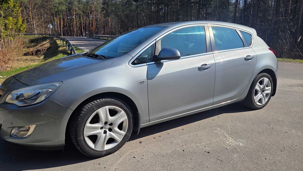 Opel Astra Hatchback