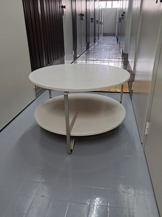 Mesa redonda de centro (iKEA]
