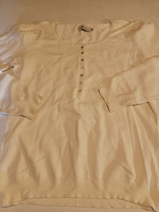 Cardigan em creme,de marca MoCasual, tamanho L