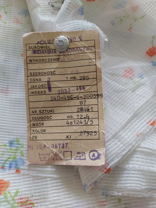 Ładny materiał na zasłonki Poliester 100%