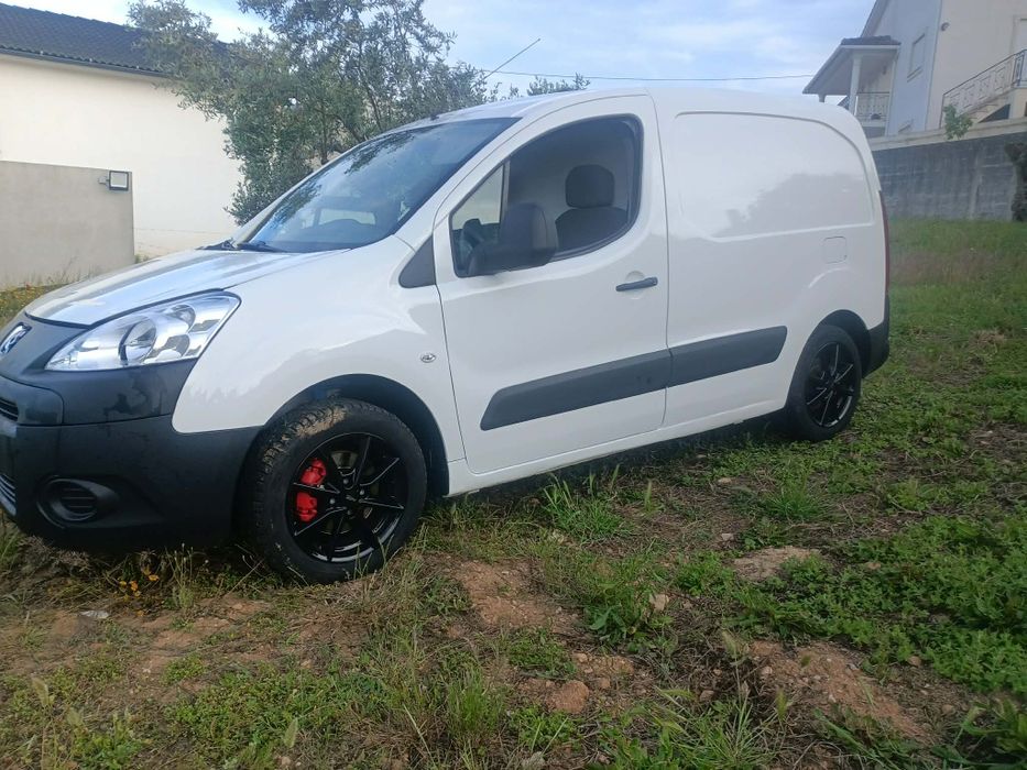 Peugeot Partner (2010)