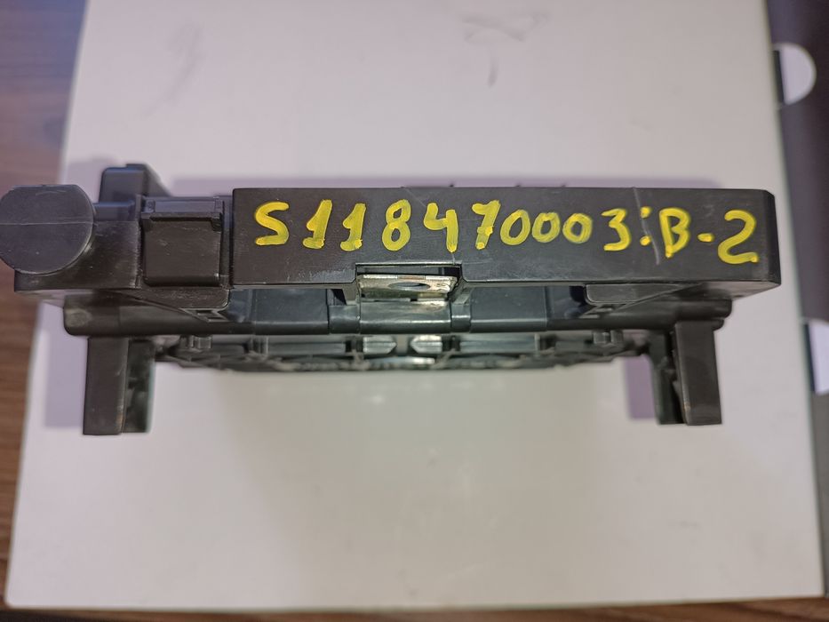Caixa Fusiveis Peugeot 206 de 2002