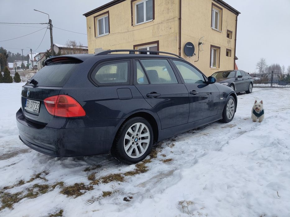BMW e91 2.0 130KM