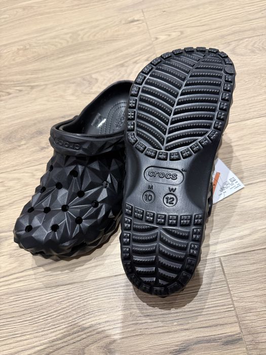 Crocs geometric M10