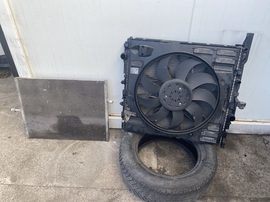 Pas przedni chlodnice Mercedes Sprinter W906 2.2CDI komplet chlodnic Mercedes Sprinter W907