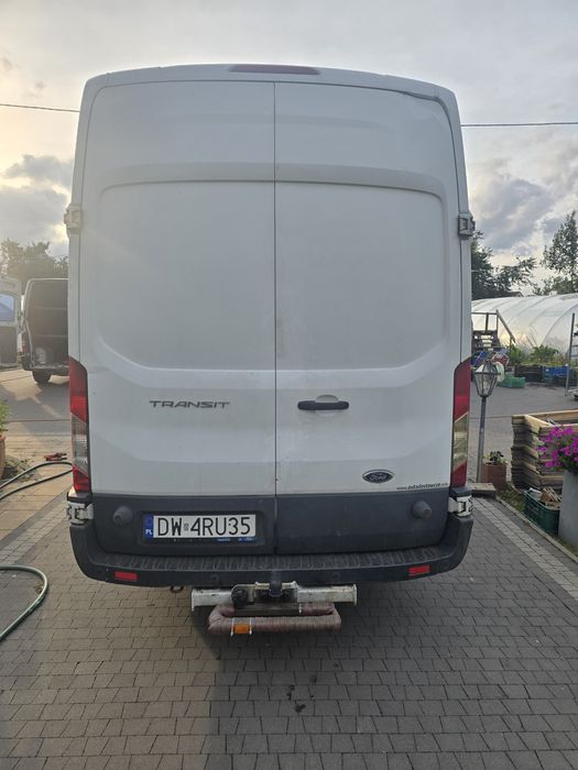 Ford Transit Bus