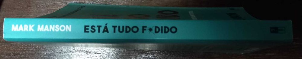Está Tudo F*dido - Livro