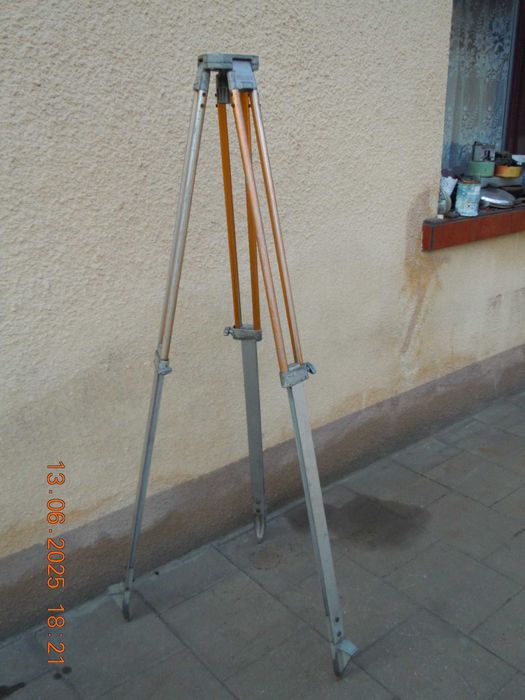 Statyw geodezyjny budowlany niwelator teodolit aluminiowy Sokkisha