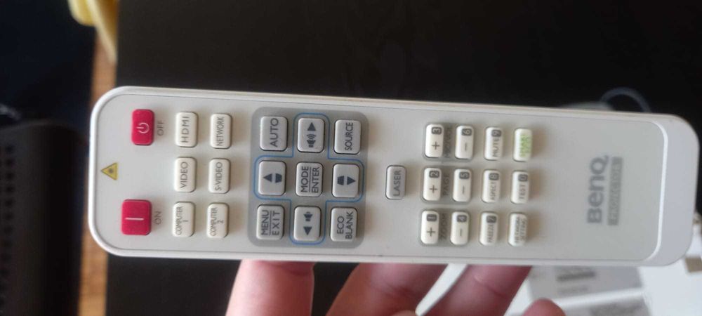 Projetor BENQ MX819ST XGA 3000 lúmens