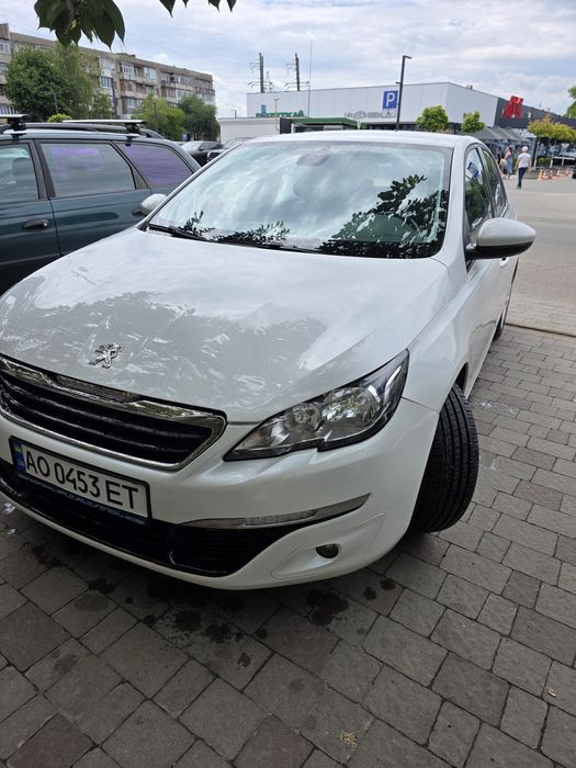 Peugeot 308 1.6 бензин 2013