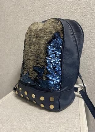 Рюкзак з паєтками