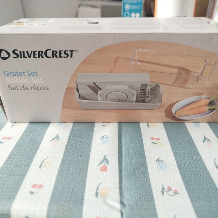 Multi-purpose kitchen grater488315862595686402