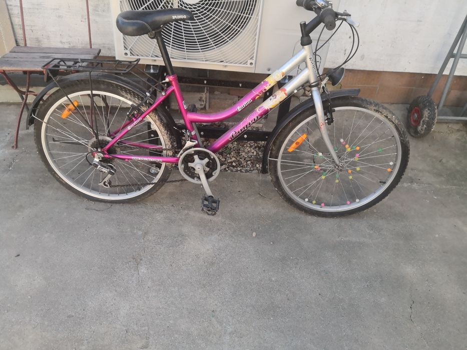 Sprzedam rower w bardzo dobrym stanie.