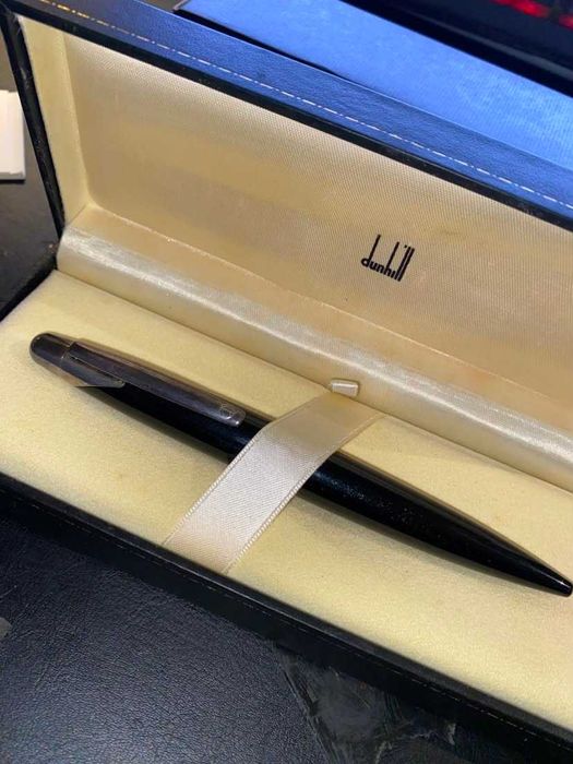 Caneta Alfred Dunhill AD2000 - Colecionador - Preço original 300 Euros
