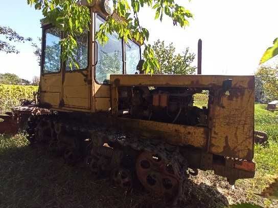 Продам трактор гусеничний ДТ-75