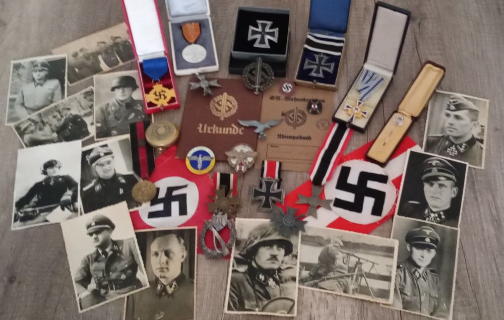 Militaria III Reich Wehrmacht Pin Comomorativo