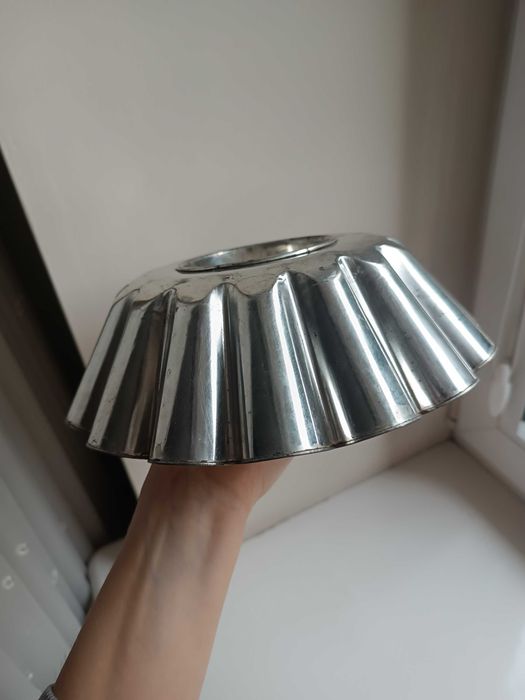 Forma blacha do pieczenia babki ciasta babka aluminiowa srebrna 25 cm