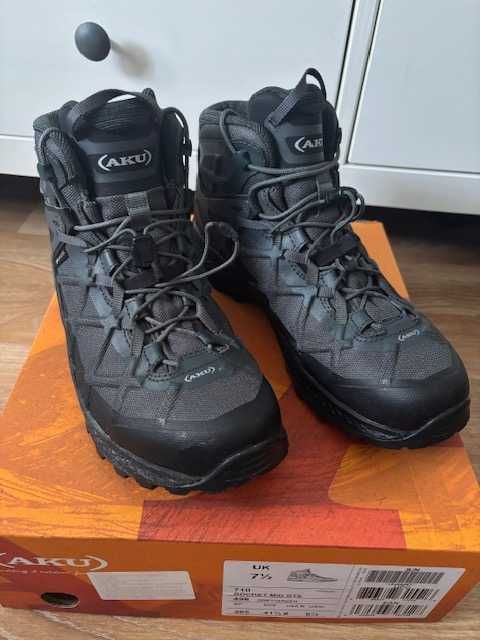 Buty trekkingowe marki AKU model Rocket Mid GTX 710