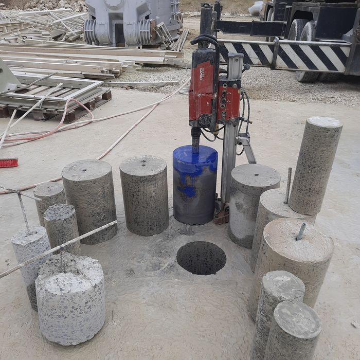 Алмазне свердління отворів