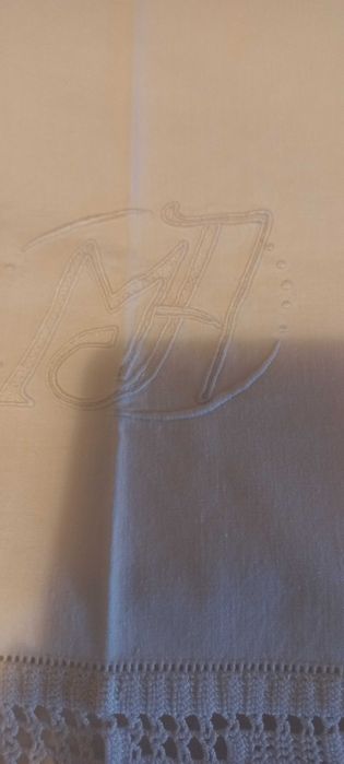 Lençol  branco com renda