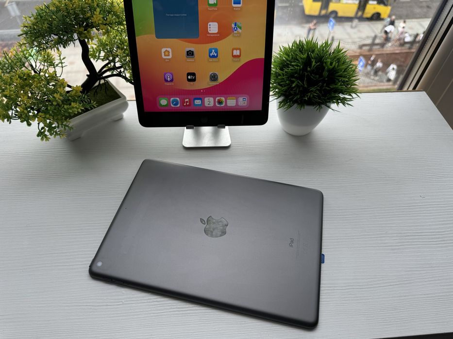 Apple Ipad 6 32 GB Wifi + LTE