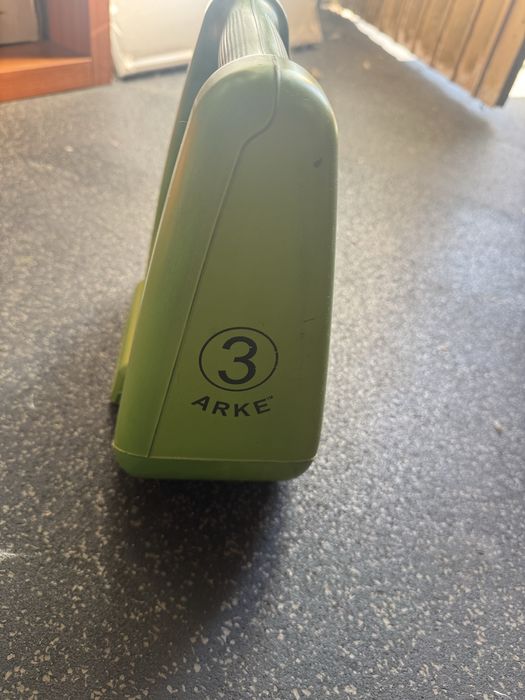 Kettle Block Technogym ARKE 3kg (Kettlebell Pega Dupla) – Original