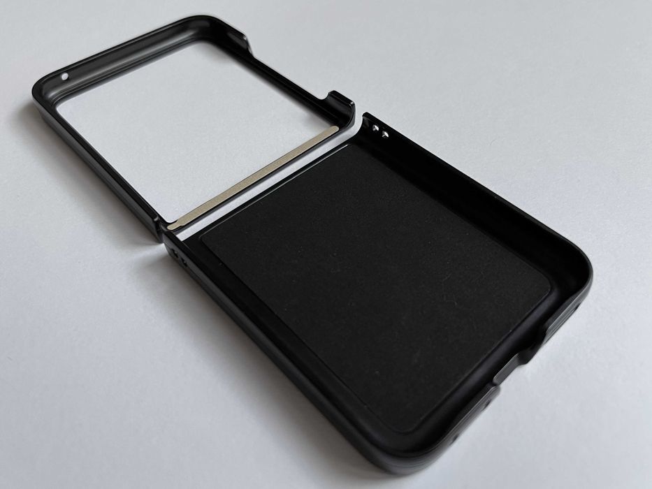 Motorola Razr 50 Ultra чохол LEATHER MAGNETIC чорний шкіряний