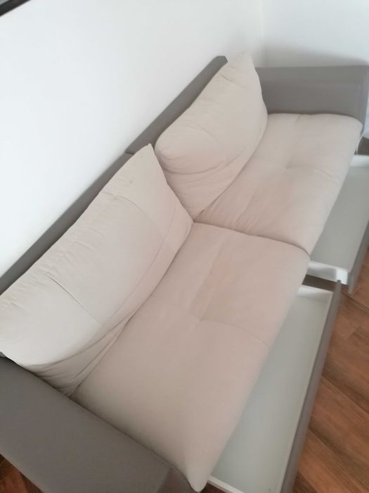 Sofá 4 lugares c/ gavetas