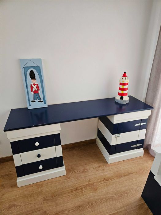 secretária, roupa cama criança