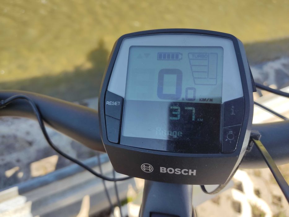 Rower elektryczny Zemo Comfort 28", Bosch, Magura