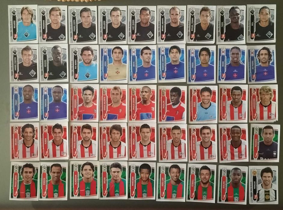 Lotes de Cromos "Futebol 2009/10" (listas nas últimas fotos)