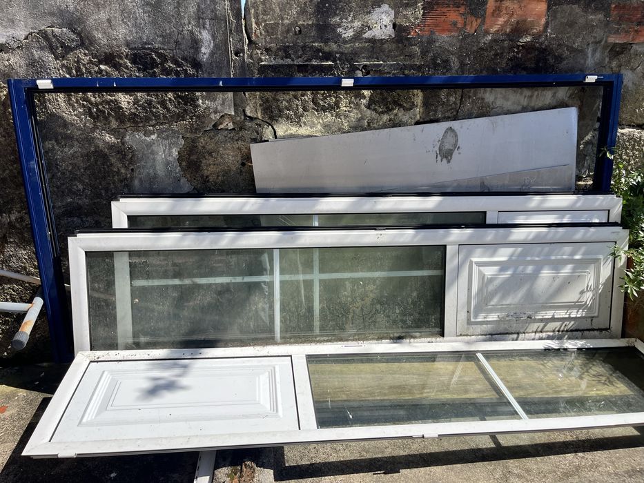 Porta em Aluminio Lacado