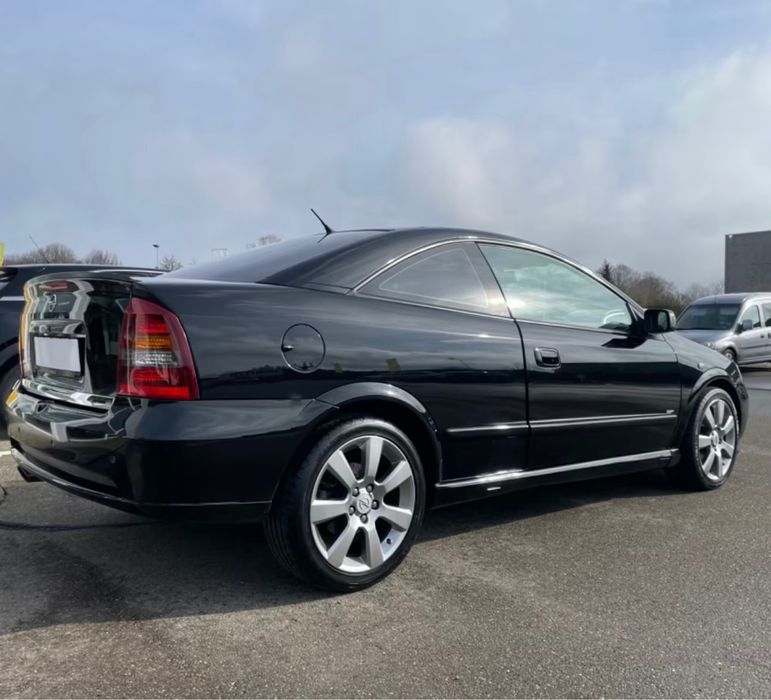 Opel astra bertone turbo