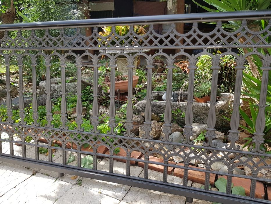 Grade em Ferro Fundido artesanal 4m x 1m