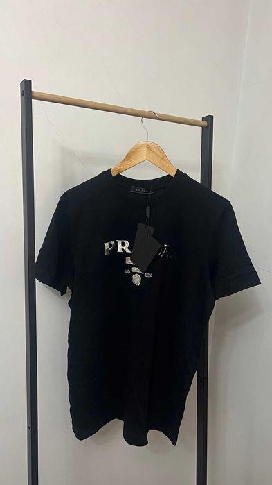 T-shirt Prada - Tamanho S