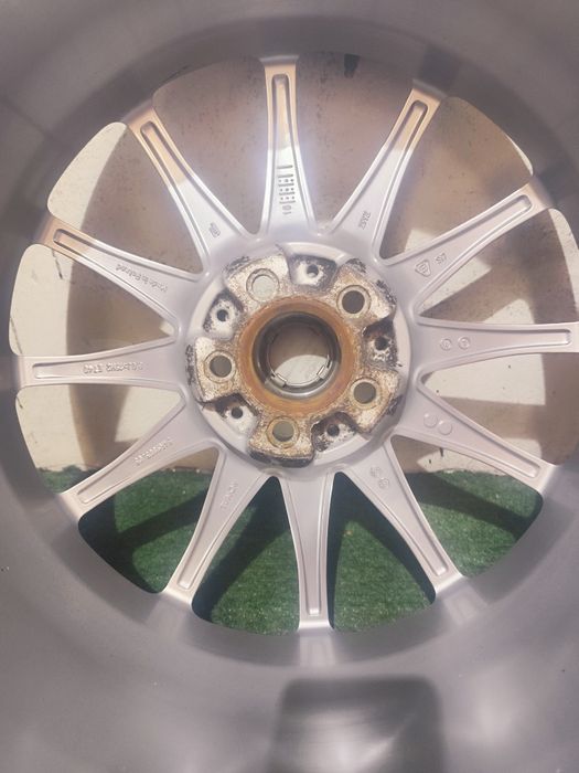 Felgi aluminiowe Ronal 19" 8J et40 5x108 Ford Volvo
