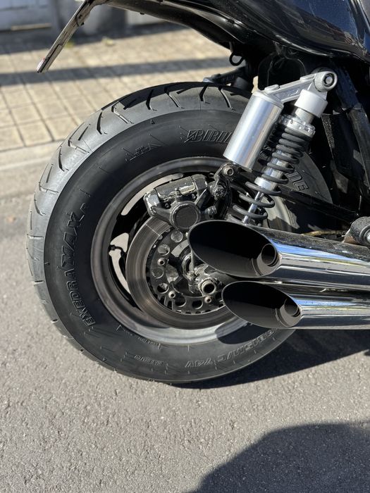 Yamaha V Max 1200