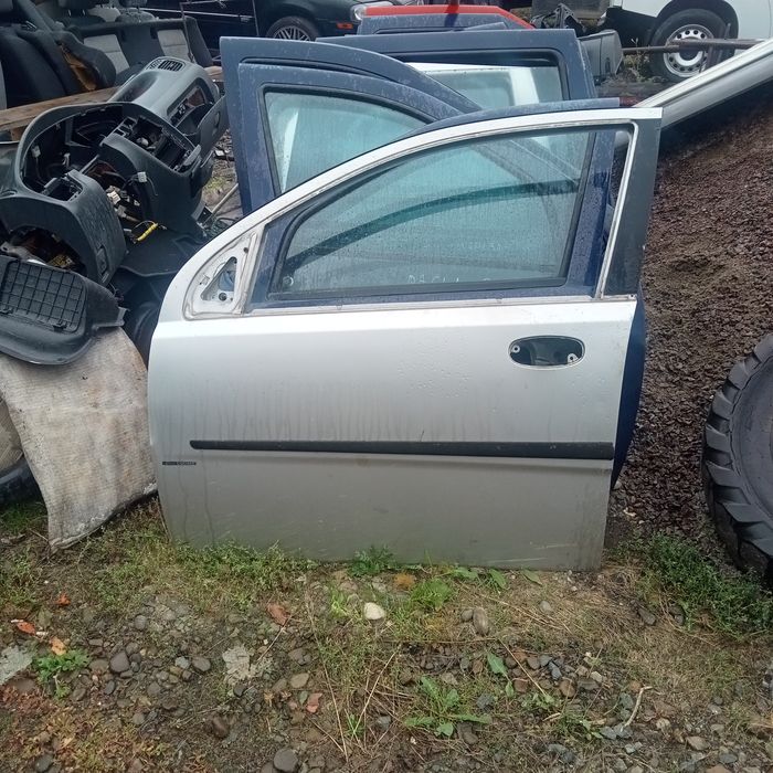 Продам двері Шевроле Авео