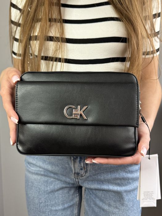 Жіноча сумка Сумка Calvin Klein Pocket Camera Bag