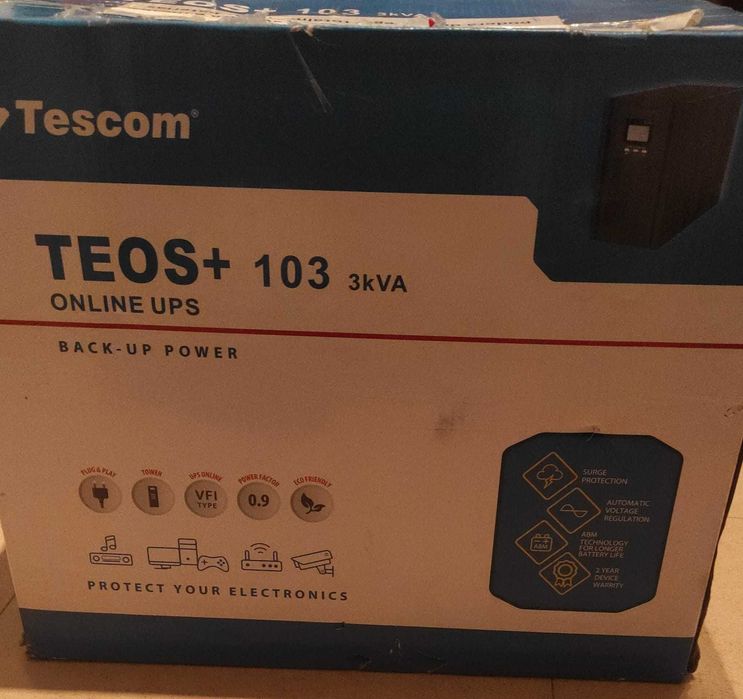 UPS de 3000 VA e 2500
