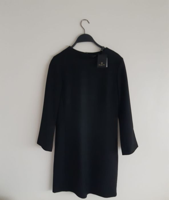 Vestido novo com etiqueta Massimo Dutti.