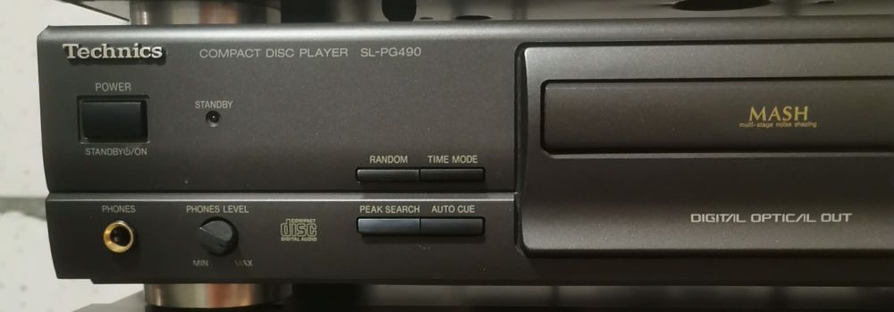 Odtwarzacz CD Technics SL-PG490 pilot