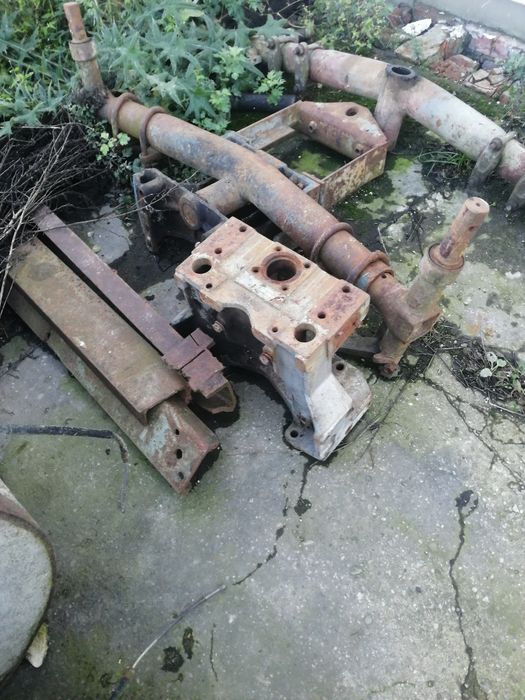 Oś przednia  ursu C360 lub C330