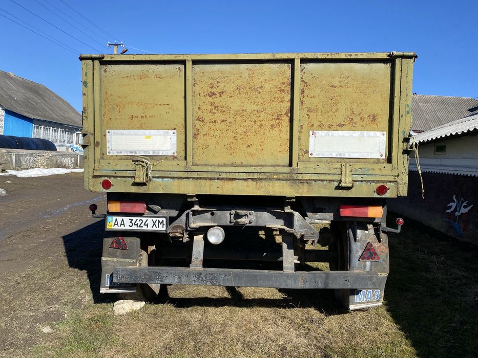Продам причепи: МаЗ , СЗАП та 1-РМГ-4Б