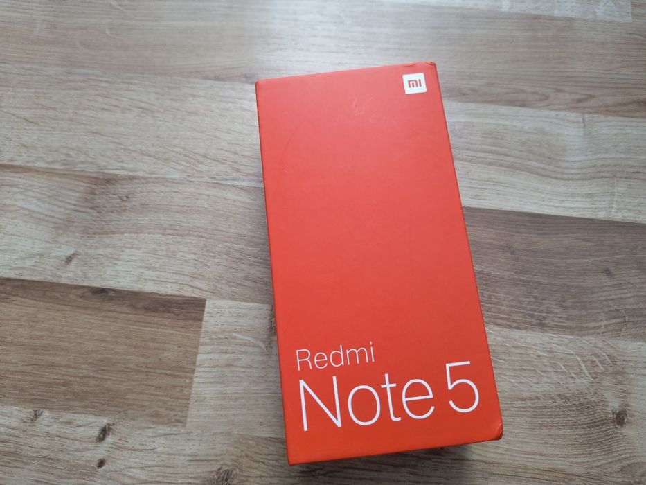 Oryginalne opakowanie po telefonie Xiaomi Redmi note 5