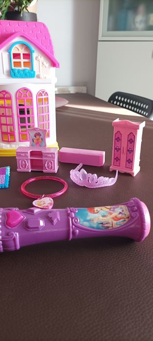 Casa de brincar de bonecas