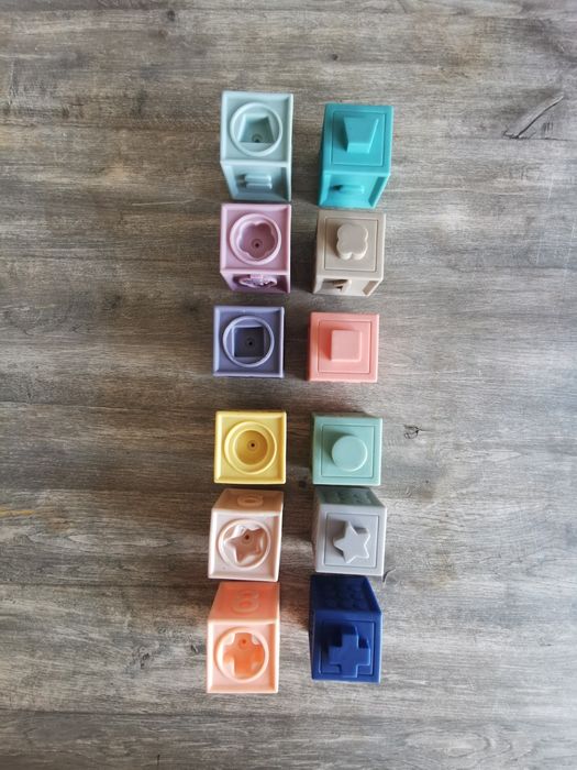 CANPOL BABIES Miękkie klocki sensoryczne 12szt