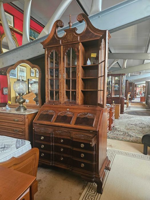 Lindíssima Papeleira - Bom estado geral