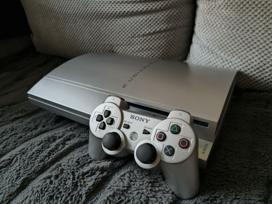 PlayStation 3 FAT 80GB Satin Silver (CECHL00) + pad
